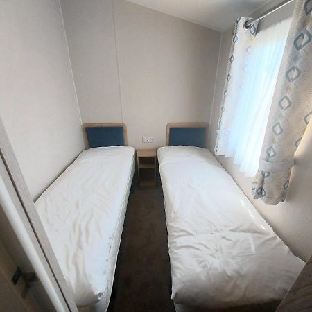 Camber Sophie'S Caravan מראה חיצוני תמונה