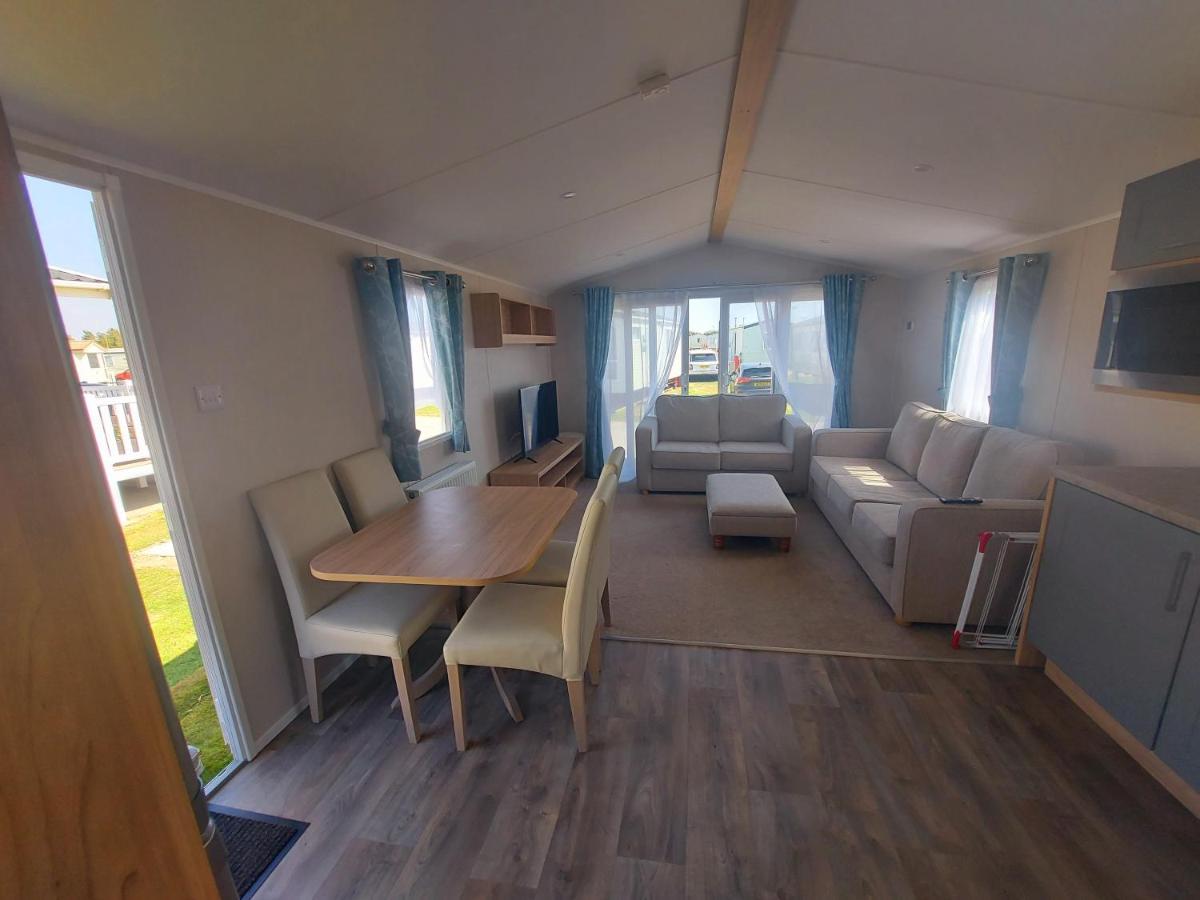 Camber Sophie'S Caravan מראה חיצוני תמונה